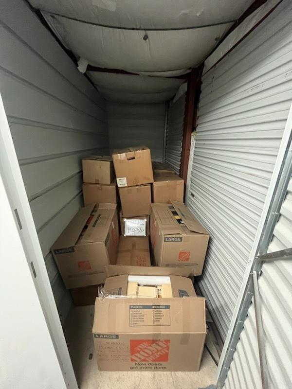 Storage Unit Auction in Tallahassee, FL at Morningstar of Tennessee
